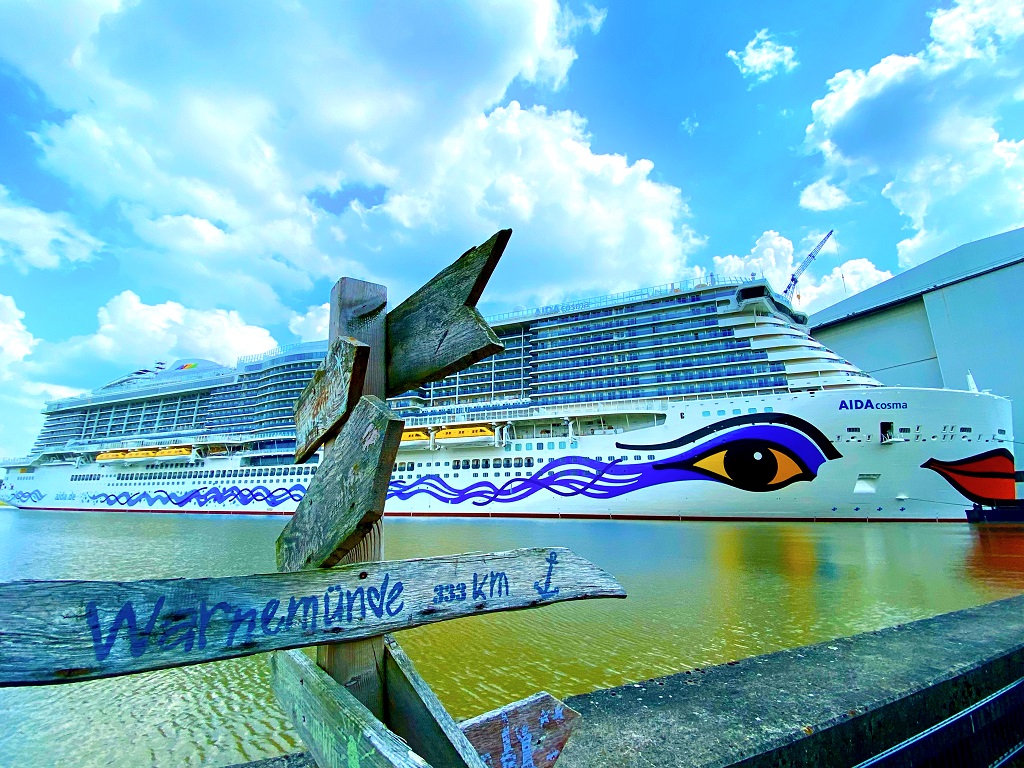 AIDAcosma an der Meyer Werft. CA-Foto